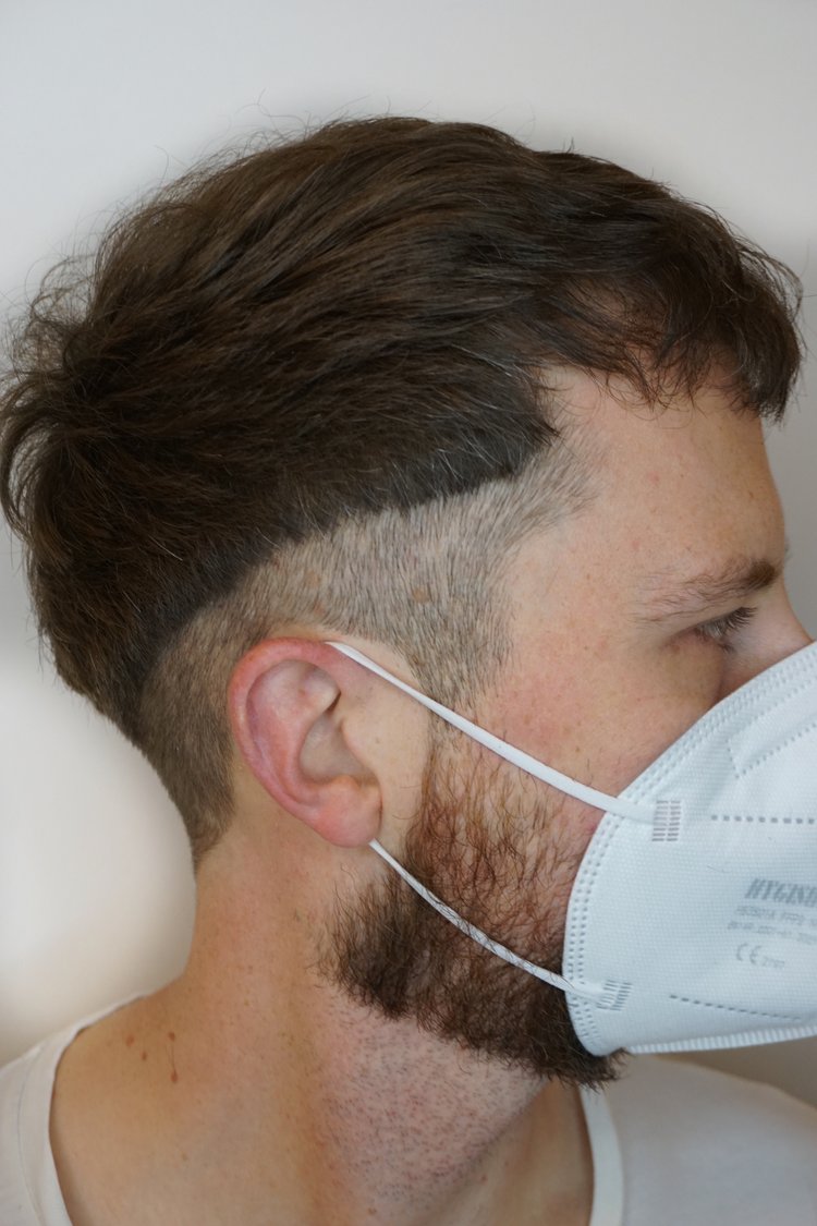 Kundin des Friseursalon Schnaddels in Wiesbaden